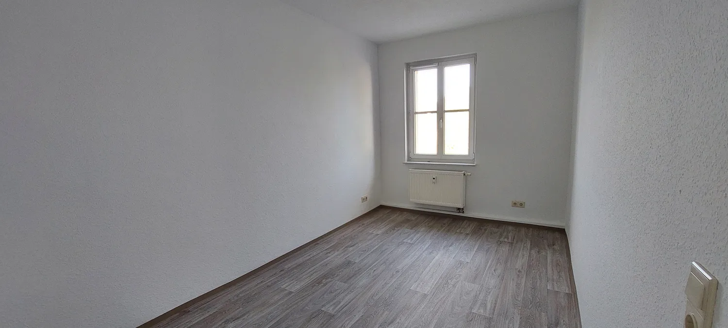 3 Zimmer Wohnung mit 65 m² in Suhl – Bild 6