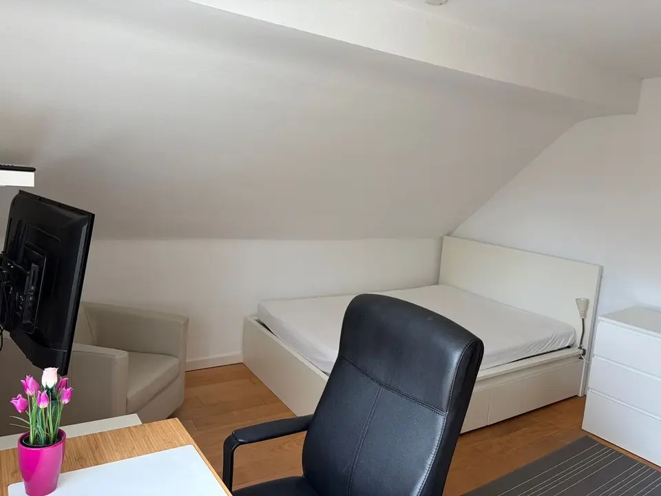 WG-Zimmer mit 19 m² in Frankfurt am Main – Bild 7