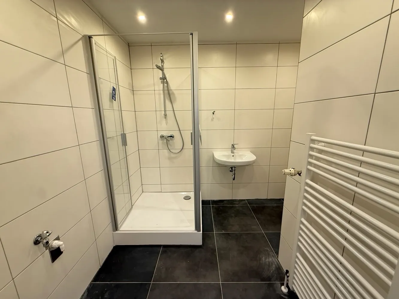 4 Zimmer Wohnung mit 97 m² in Magdeburg – Bild 3