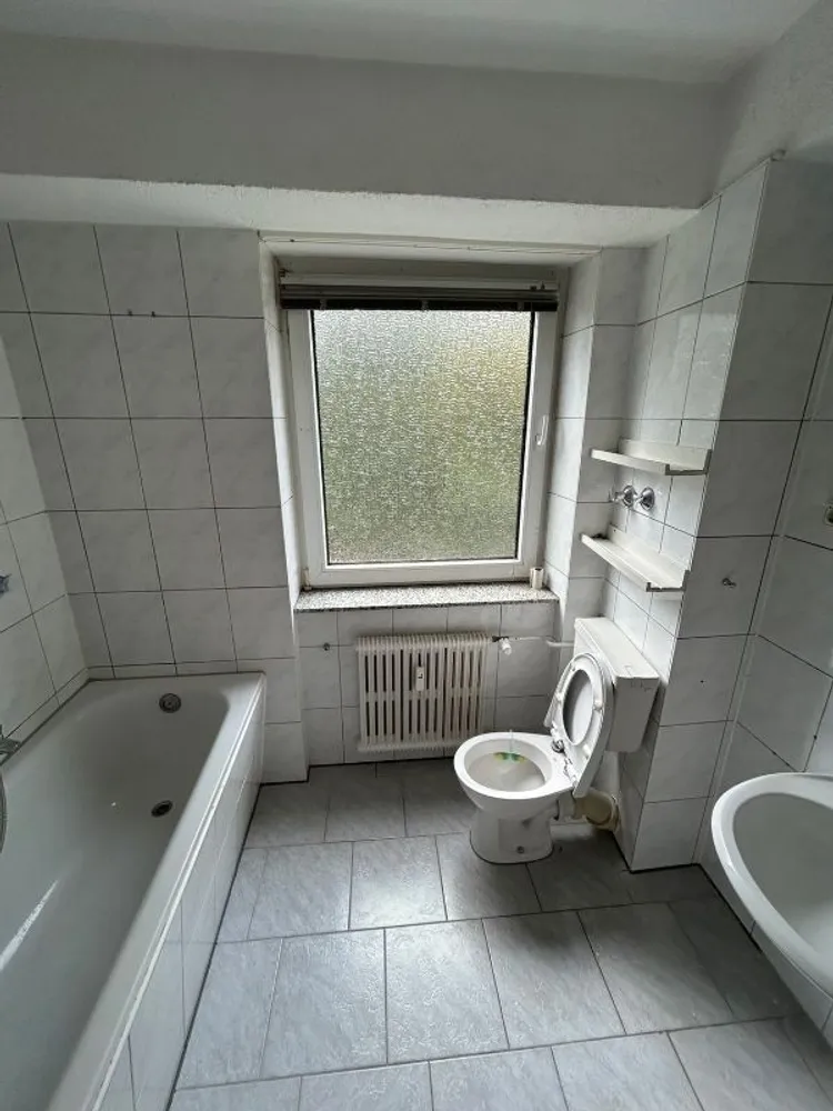 4 Zimmer Wohnung mit 95 m² in Duisburg – Bild 4