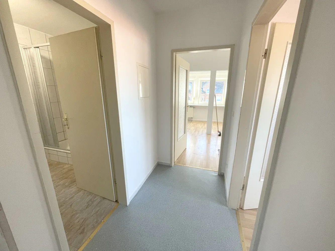 2 Zimmer Wohnung mit 55 m² in Hennef – Bild 4