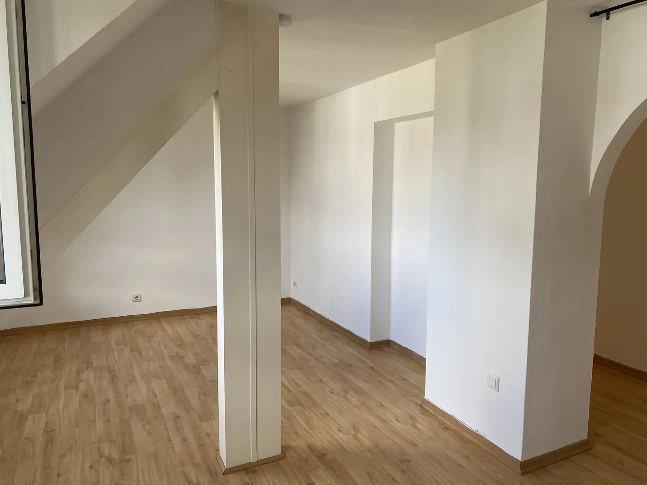 3 Zimmer Wohnung mit 78 m² in Düsseldorf – Bild 2