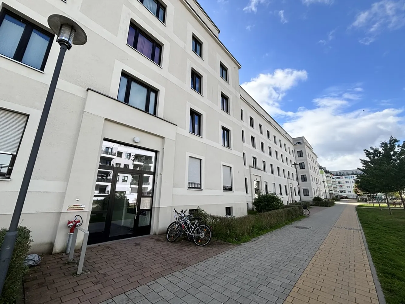 2 Zimmer Wohnung mit 73 m² in Berlin – Bild 3
