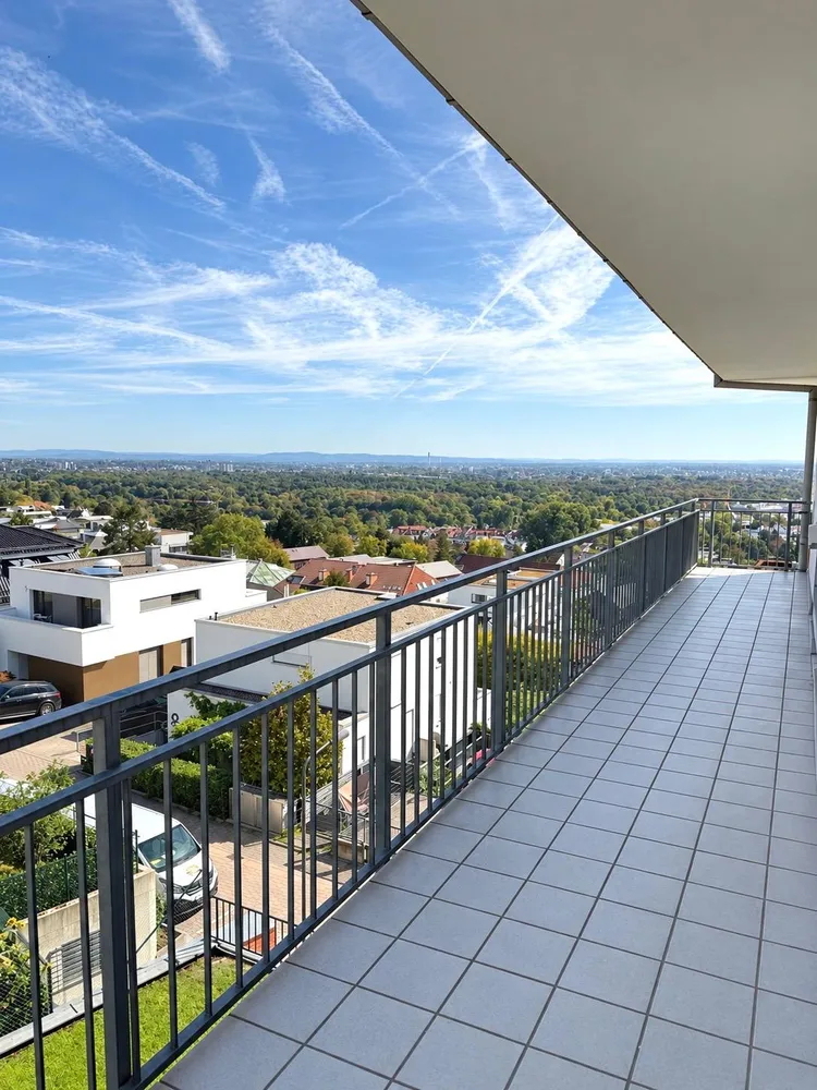 4 room apartment with 105 m² in Frankfurt am Main – Photo 9