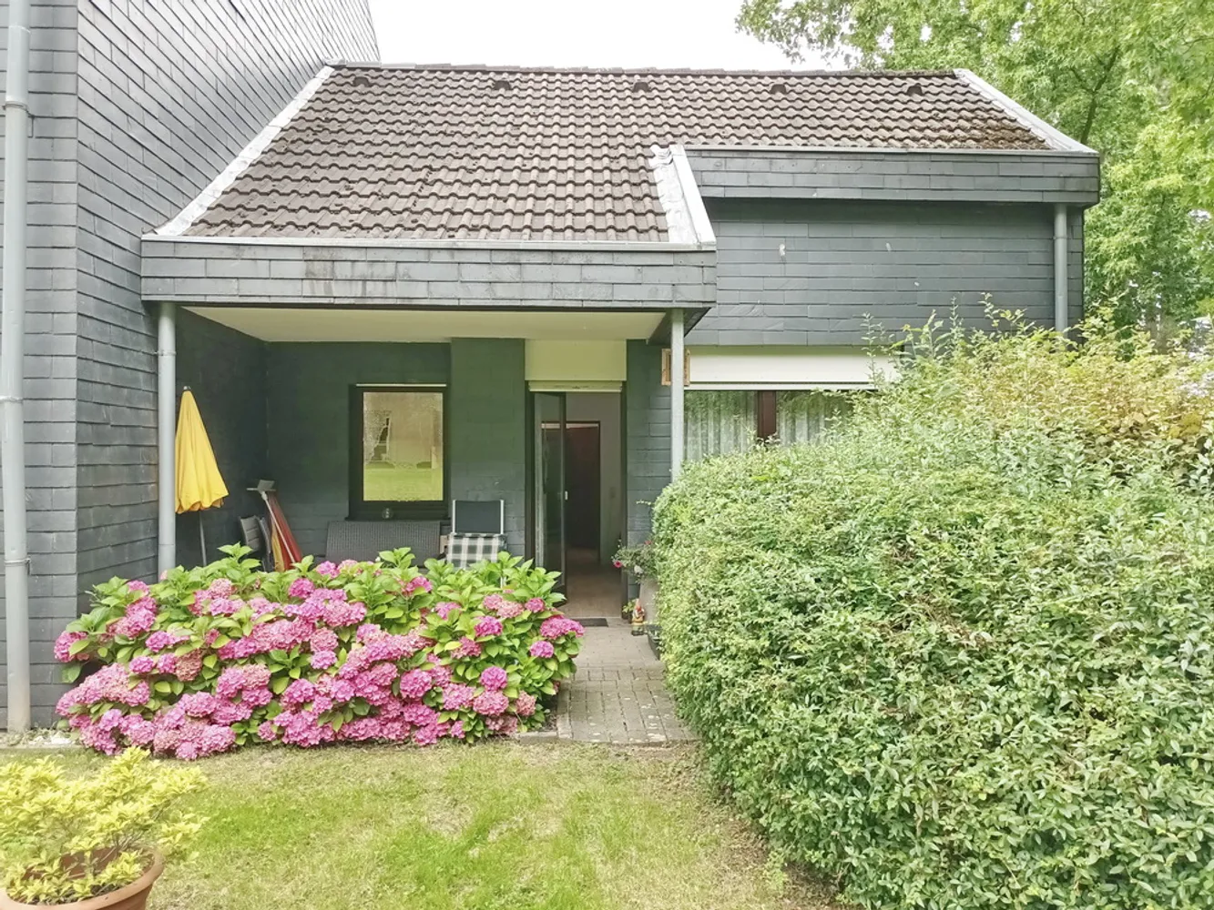 2 Zimmer Wohnung mit 49 m² in Bergisch Gladbach – Bild 1