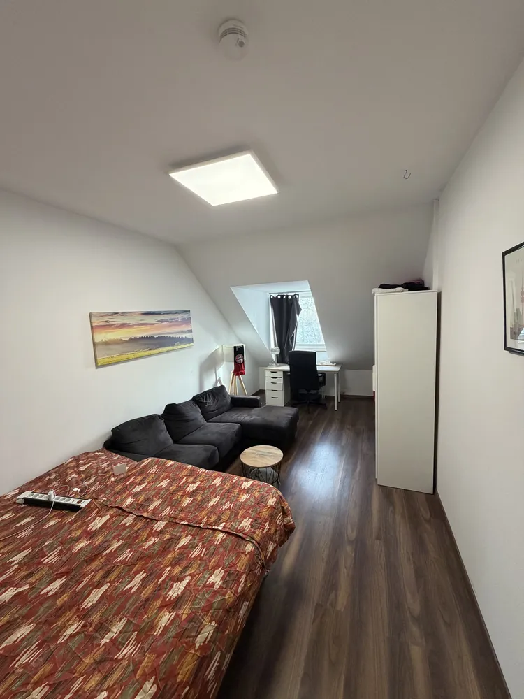WG-Zimmer mit 16 m² in München – Bild 1