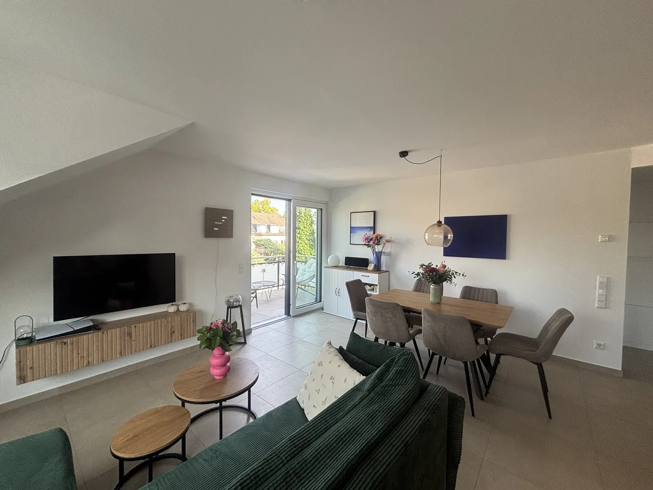 2 Zimmer Wohnung mit 68 m² in Leverkusen – Bild 3