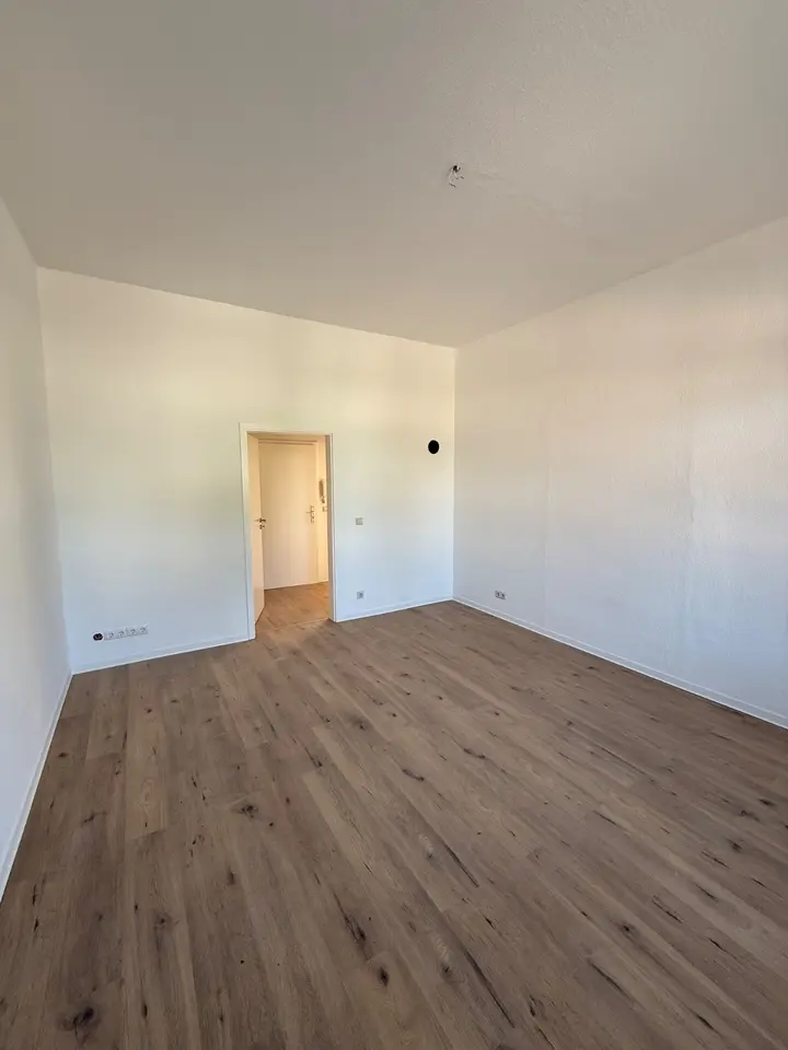 2 Zimmer Wohnung mit 60 m² in Werdau – Bild 9