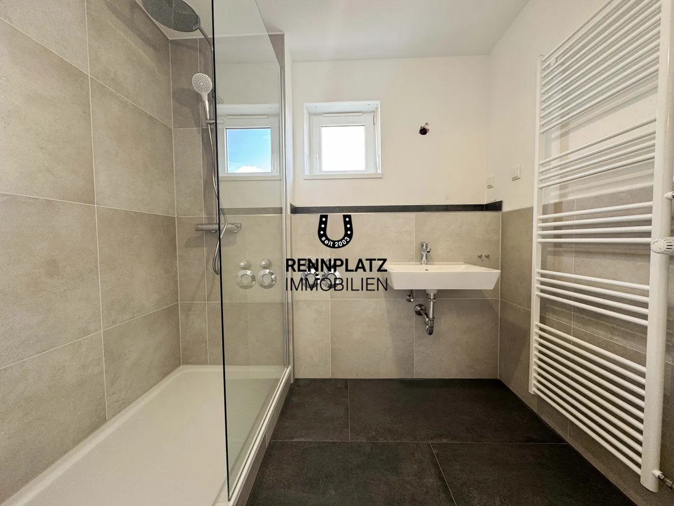 3 Zimmer Wohnung mit 93 m² in Regensburg – Bild 1