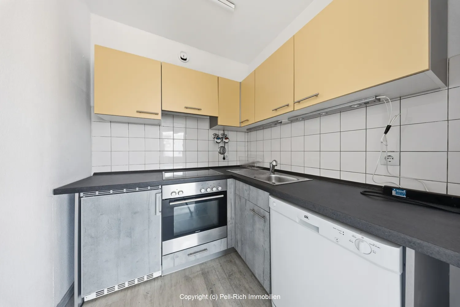 1 Zimmer Wohnung mit 42 m² in Karlsruhe – Bild 2