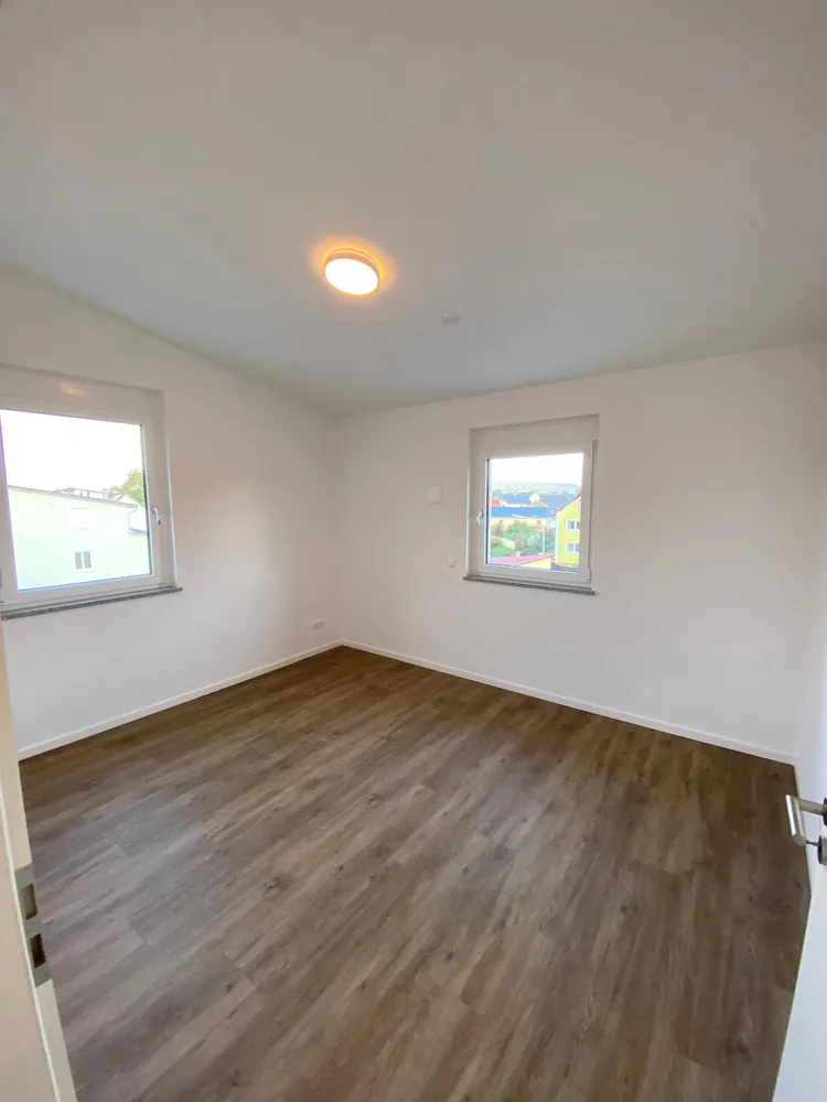 4 Zimmer Wohnung mit 128 m² in Weiden in der Oberpfalz – Bild 3