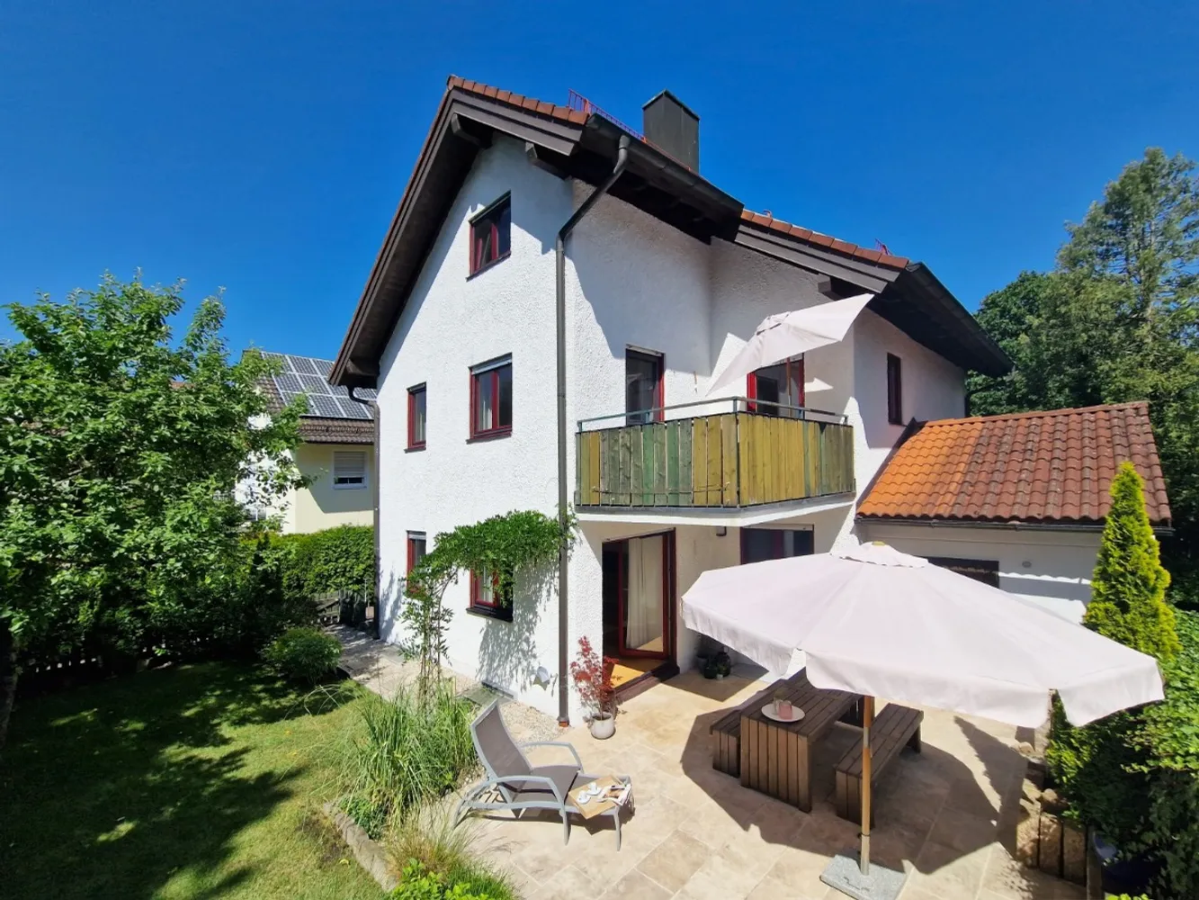 6 Zimmer Haus mit 165 m² in München – Bild 1