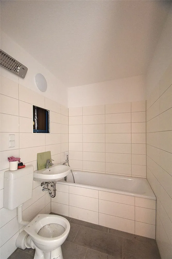 3 Zimmer Wohnung mit 58 m² in Halle (Saale) – Bild 4