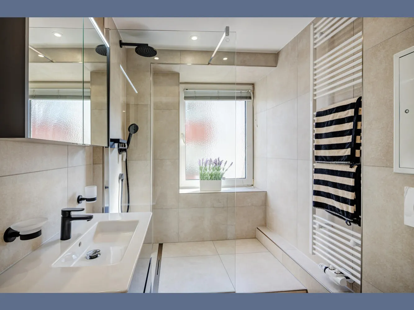 2 room apartment with 68 m² in Munich – Photo 9