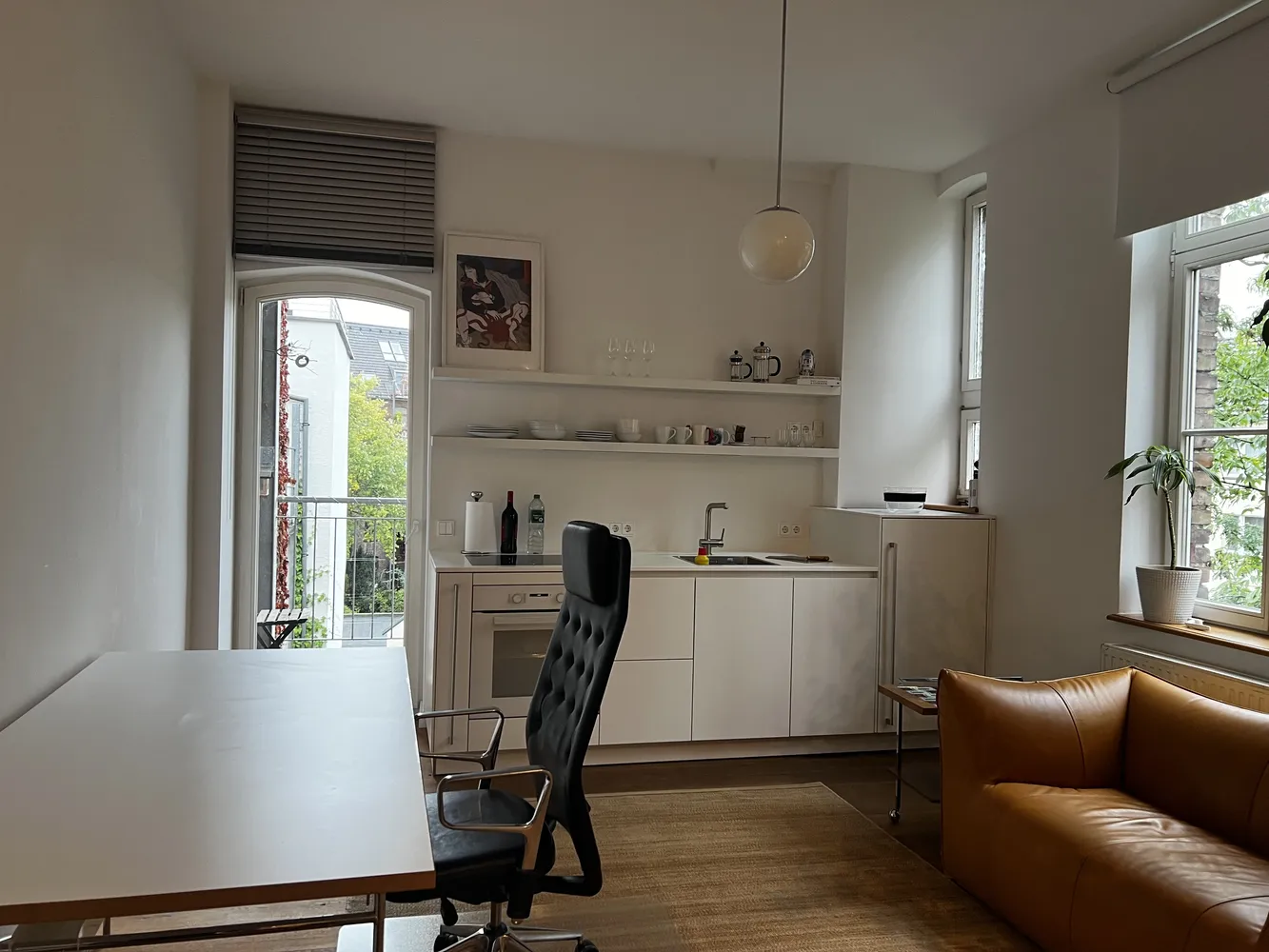 1 room apartment with 42 m² in Cologne – Photo 3