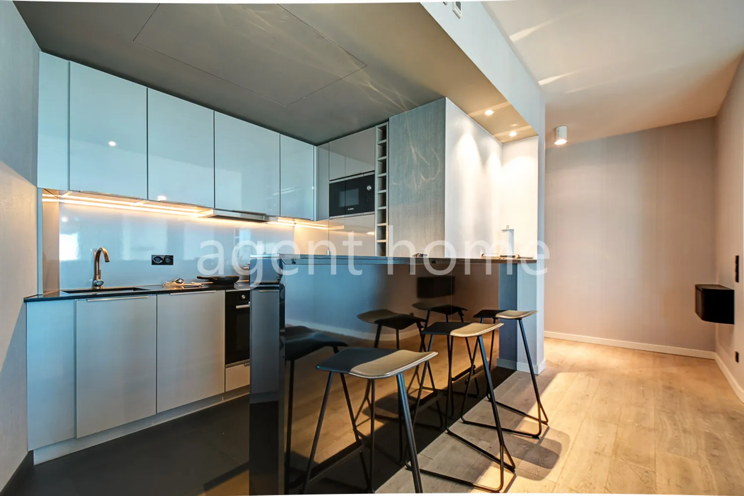 2 Zimmer Wohnung mit 125 m² in Stuttgart – Bild 10
