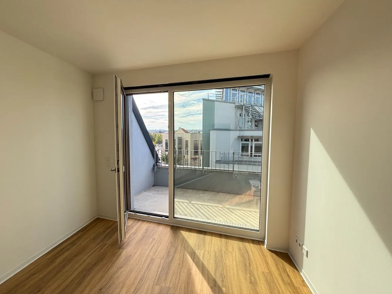 3 room apartment with 95 m² in Dresden – Photo 10