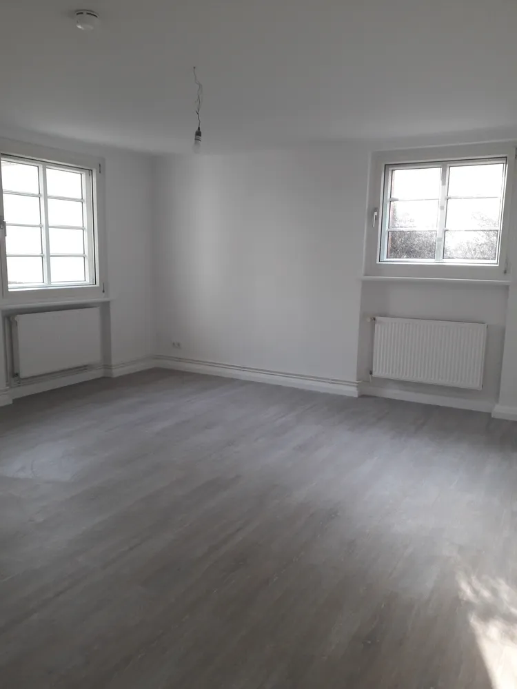 4 Zimmer Wohnung mit 98 m² in Berlin – Bild 1