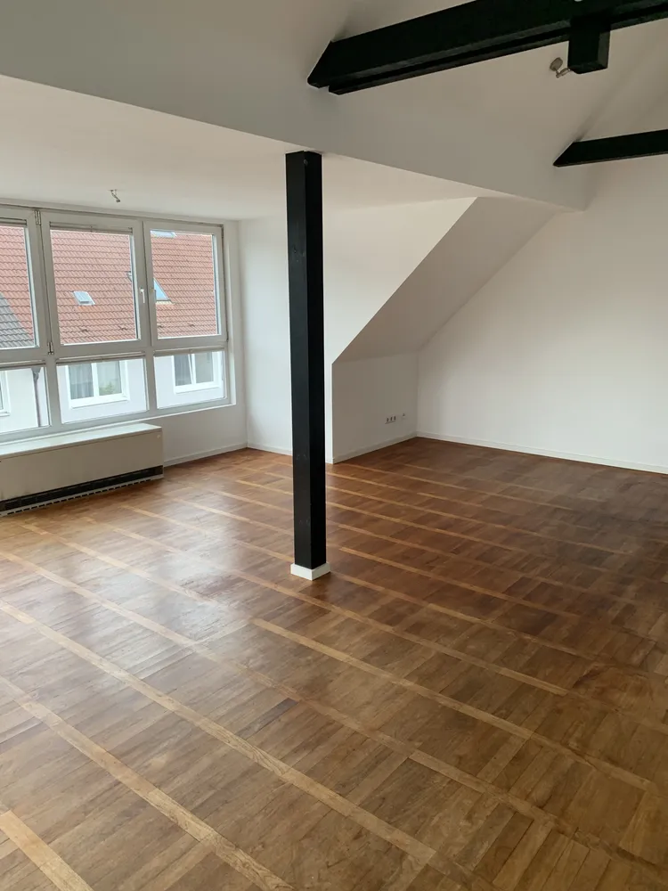 4 Zimmer Wohnung mit 118 m² in Essen – Bild 2