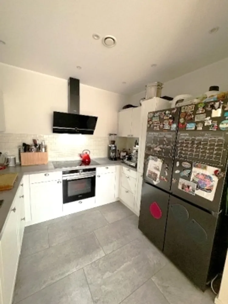 4 Zimmer Wohnung mit 118 m² in Kerpen – Bild 3