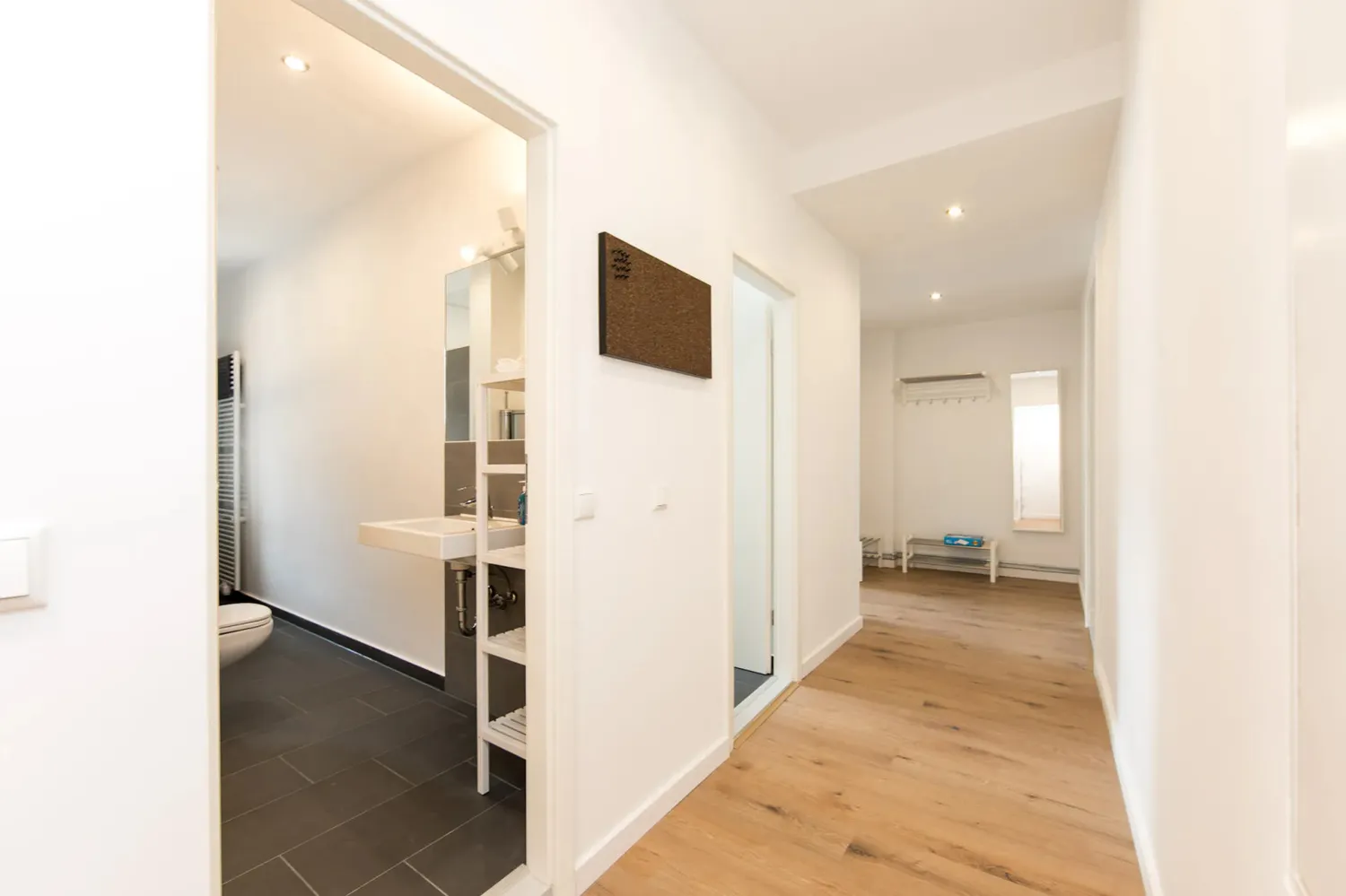 Shared room with 10 m² in Berlin – Photo 7