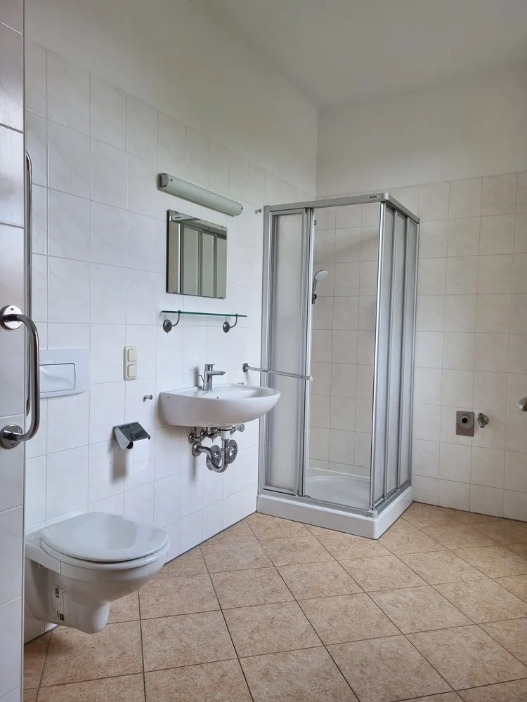 2 Zimmer Wohnung mit 58 m² in Weißenfels – Bild 5