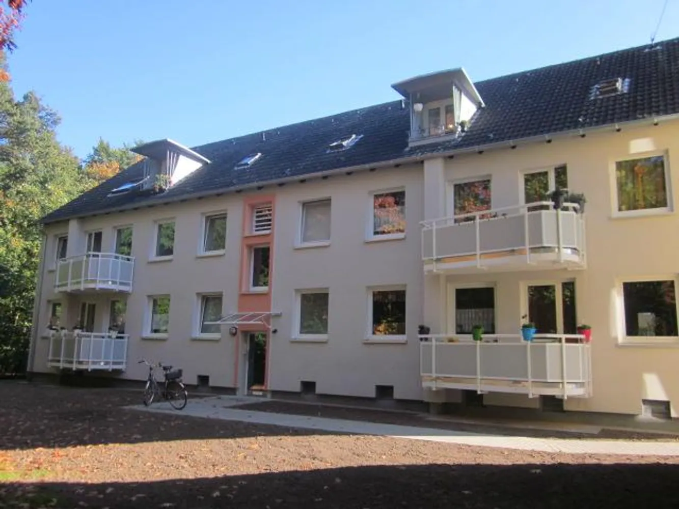 4 Zimmer Wohnung mit 68 m² in Duisburg – Bild 1