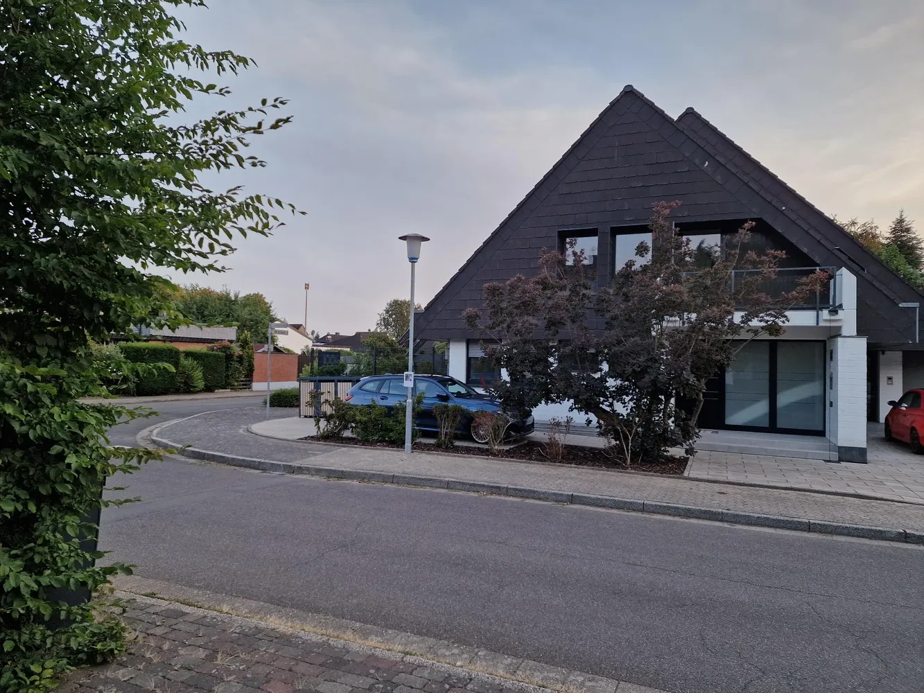 3 Zimmer Wohnung mit 90 m² in Krefeld – Bild 1