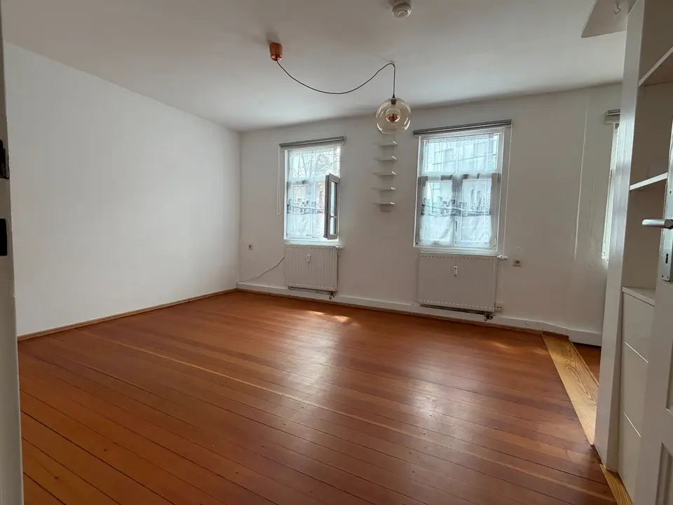 2 Zimmer Wohnung mit 39 m² in Erlangen – Bild 2