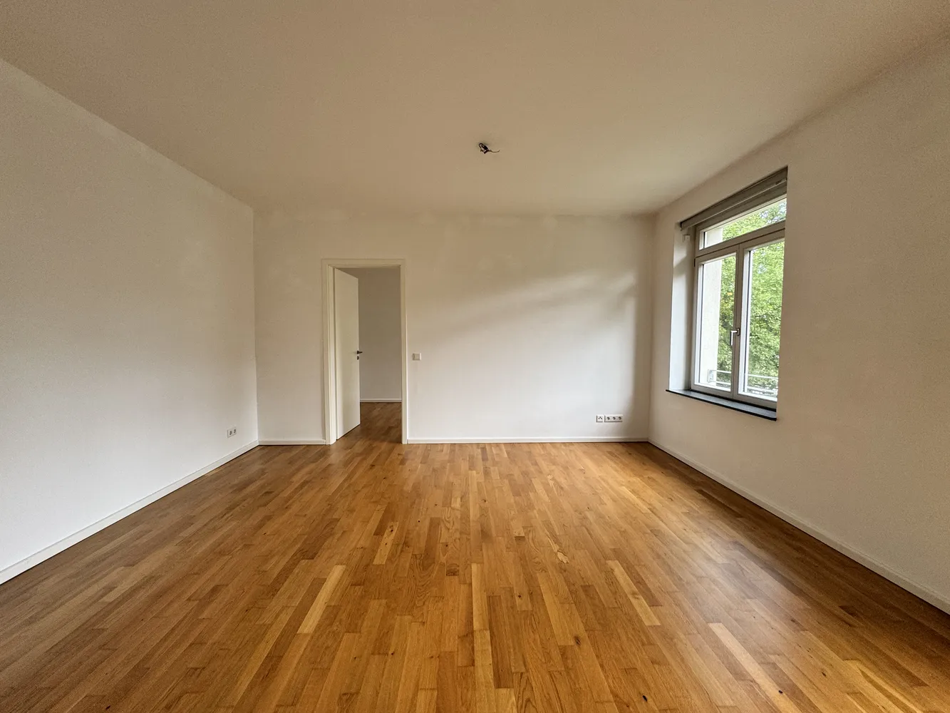 2 room apartment with 60 m² in Berlin – Photo 4