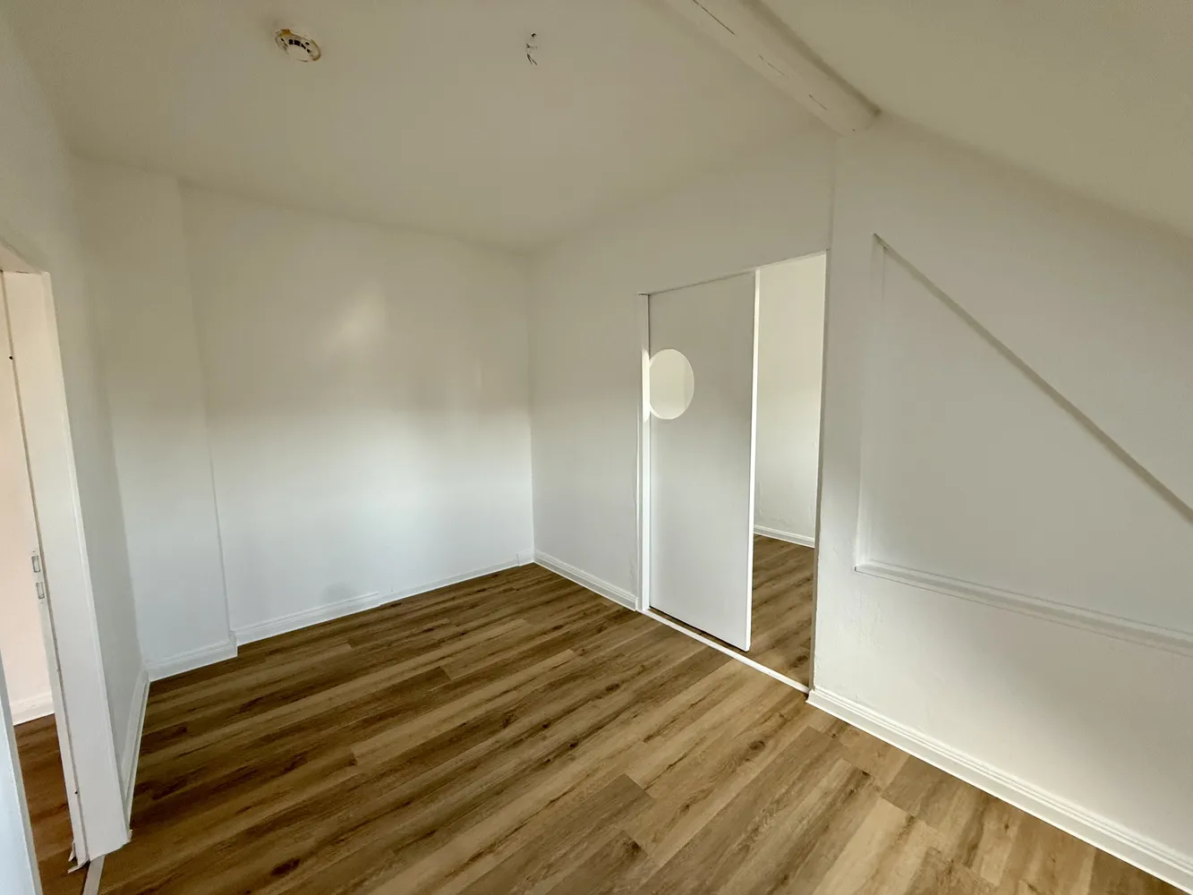 7 Zimmer Wohnung mit 150 m² in Kassel – Bild 7