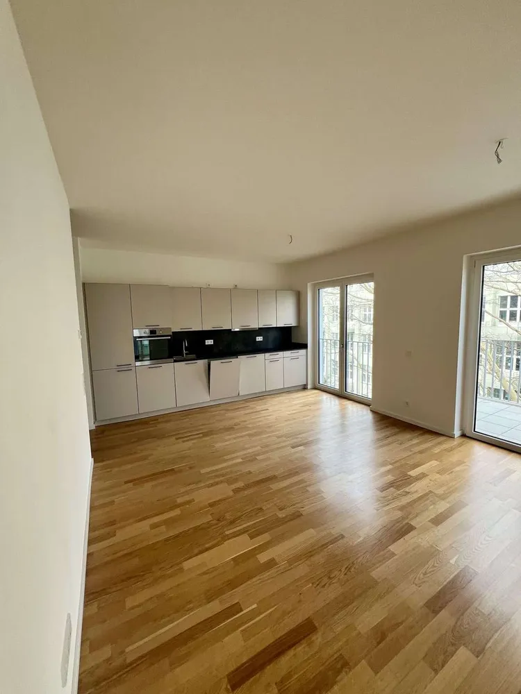 3 Zimmer Wohnung mit 73 m² in Berlin – Bild 2