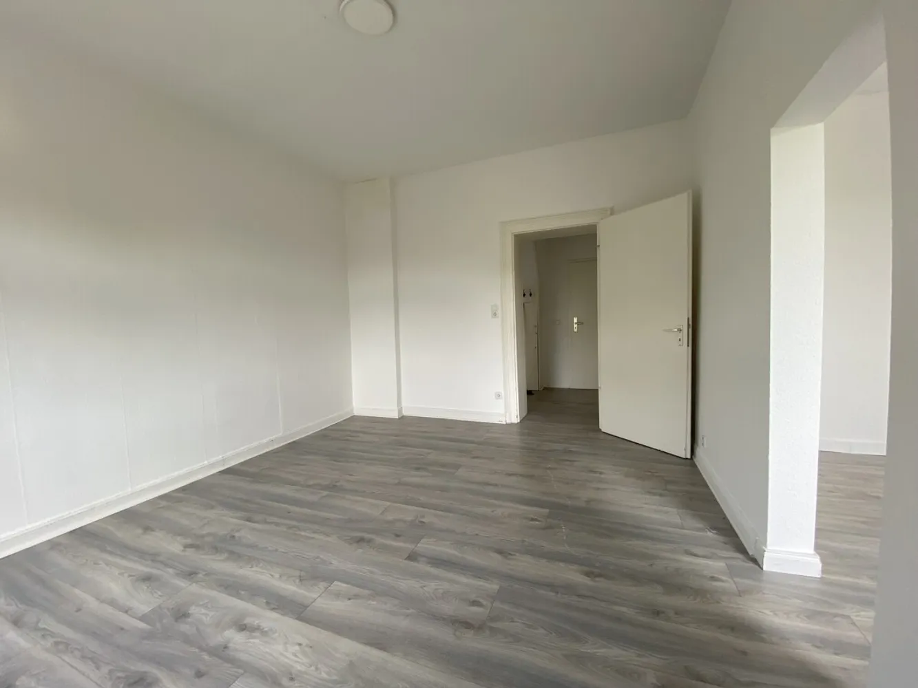 3 Zimmer Wohnung mit 75 m² in Wuppertal – Bild 4