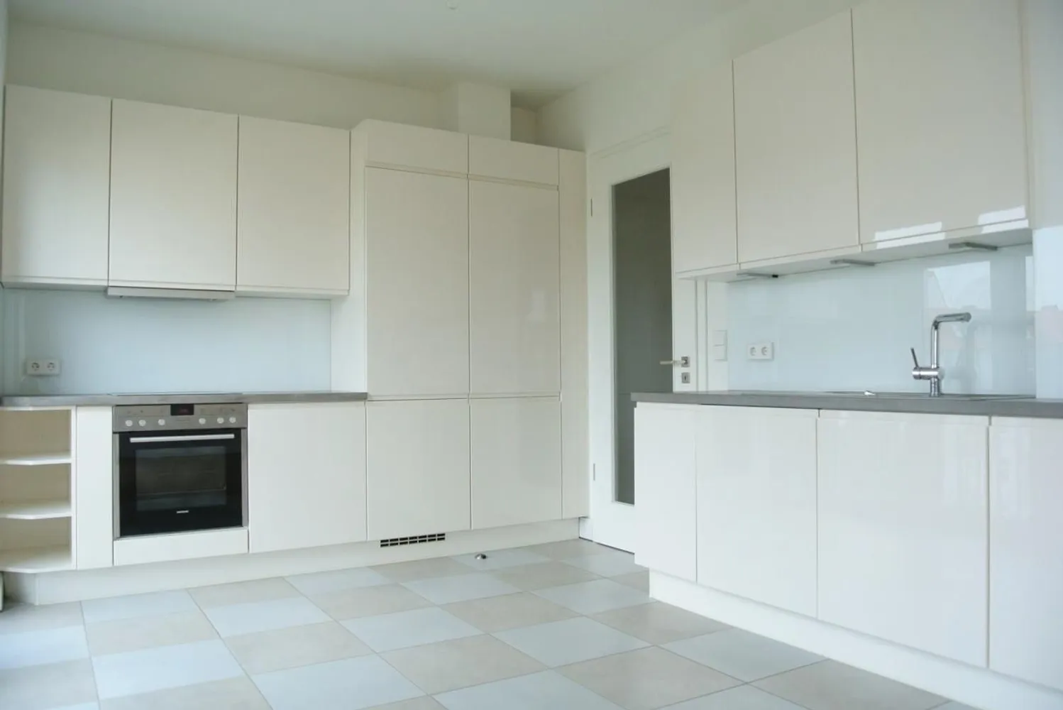 4 Zimmer Wohnung mit 122 m² in Hamburg – Bild 3