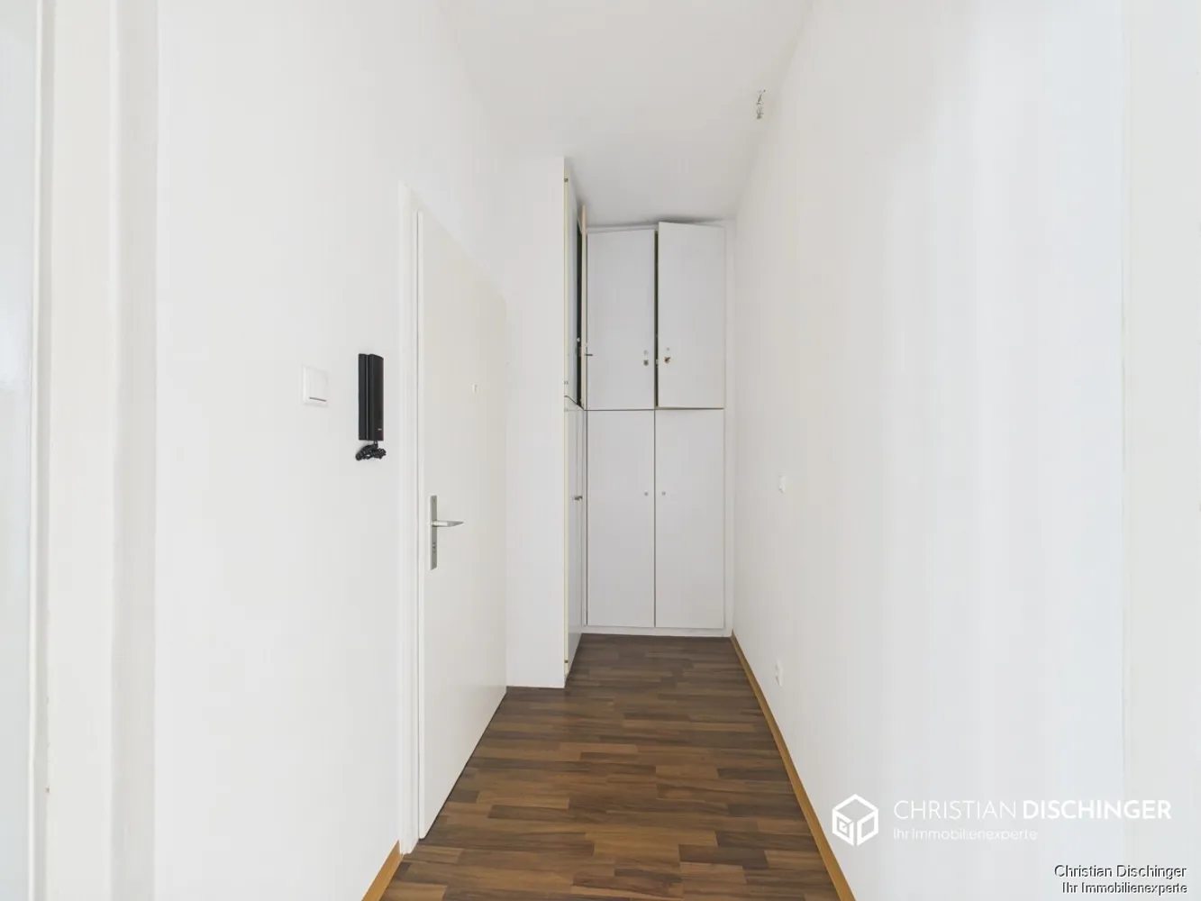 4 Zimmer Wohnung mit 130 m² in Regensburg – Bild 3