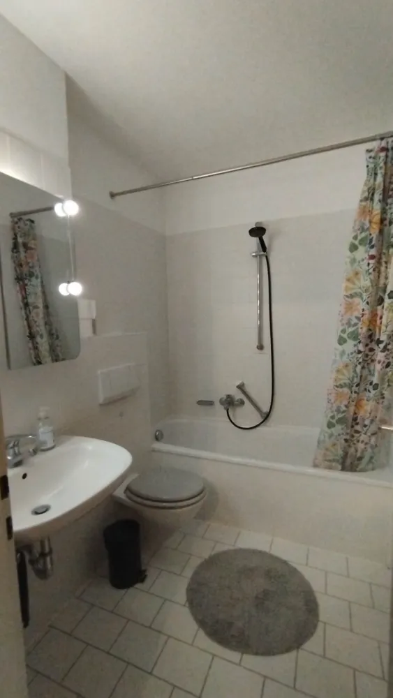 2 Zimmer Wohnung mit 60 m² in München – Bild 5