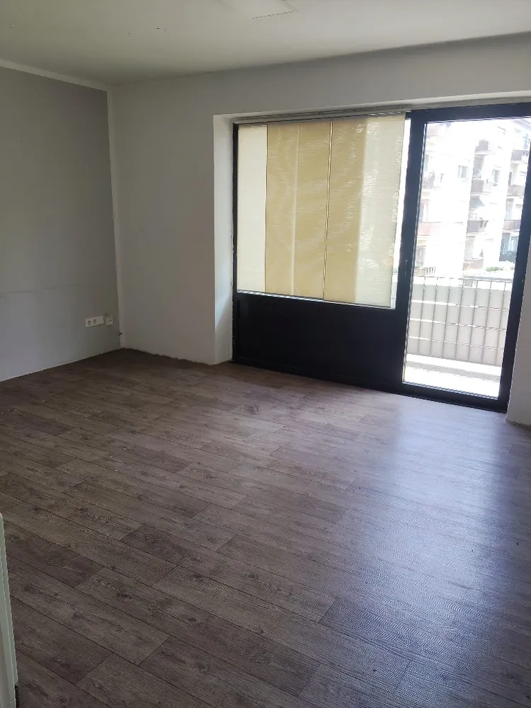 2 Zimmer Wohnung mit 60 m² in Krefeld – Bild 2