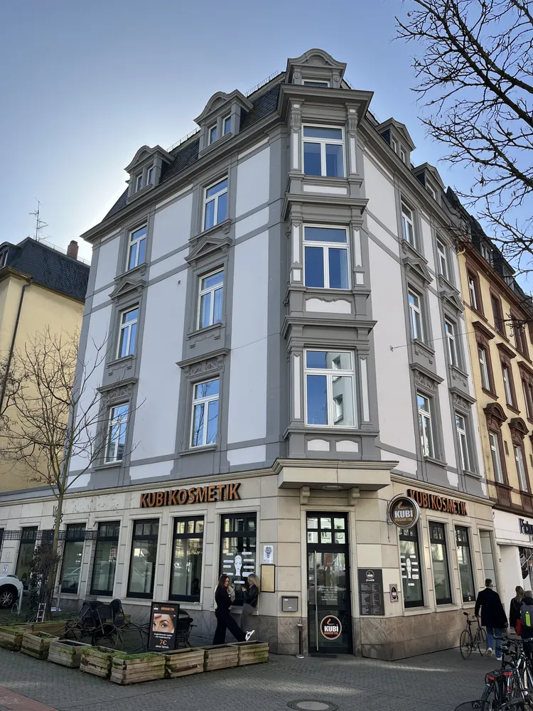 3 Zimmer Wohnung mit 83 m² in Frankfurt am Main – Bild 3