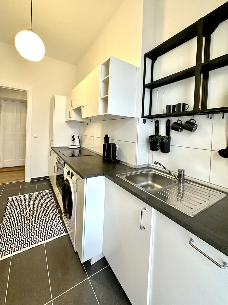 2 Zimmer Wohnung mit 56 m² in Berlin – Bild 7