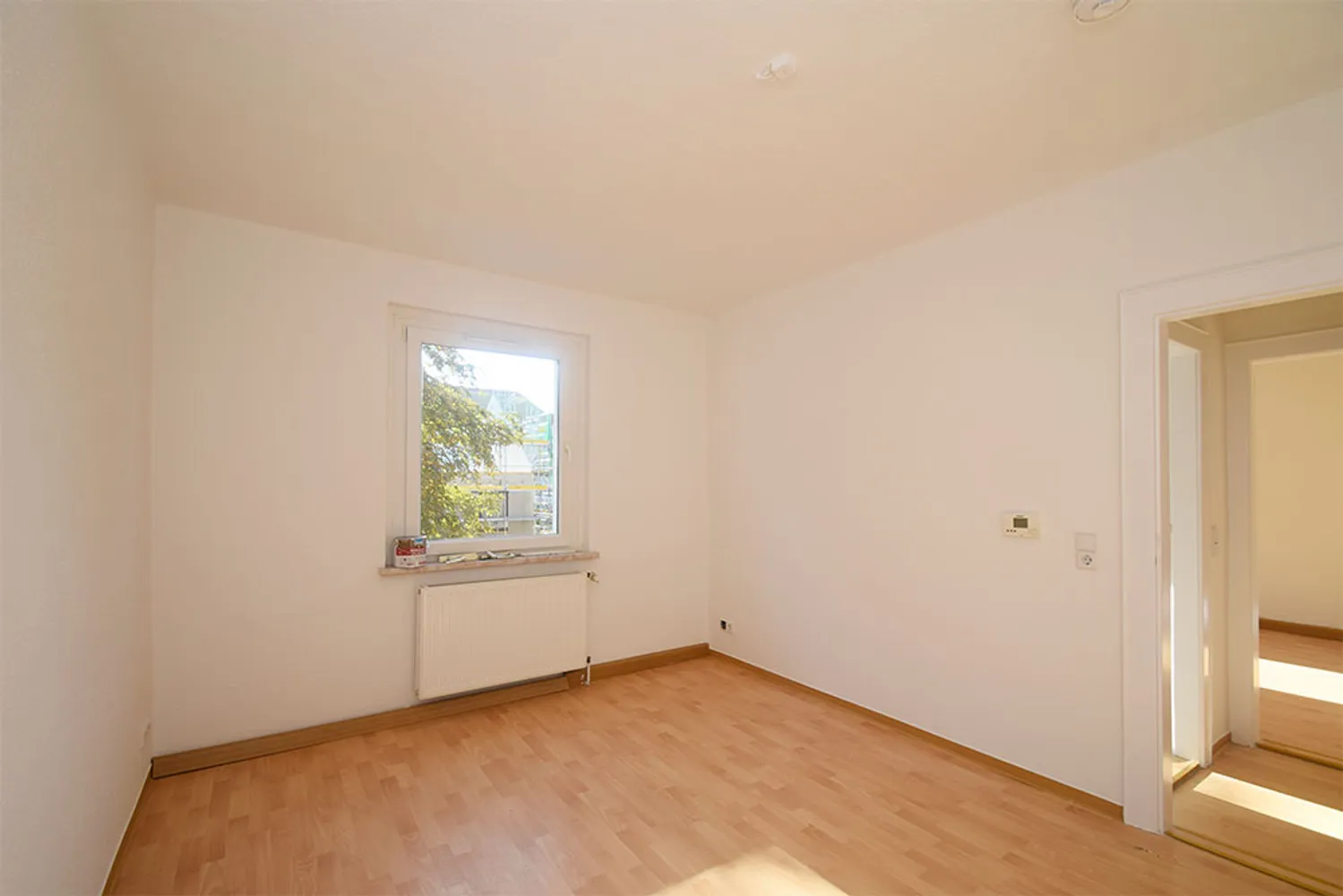 1 Zimmer Wohnung mit 37 m² in Halle (Saale) – Bild 2