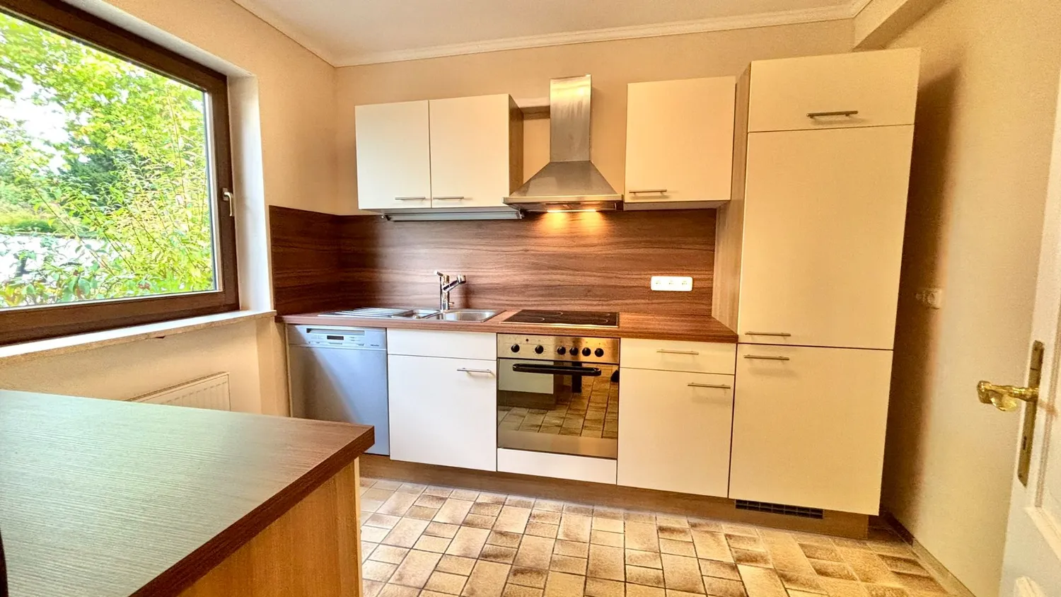 5 Zimmer Haus mit 149 m² in Wiesbaden – Bild 11
