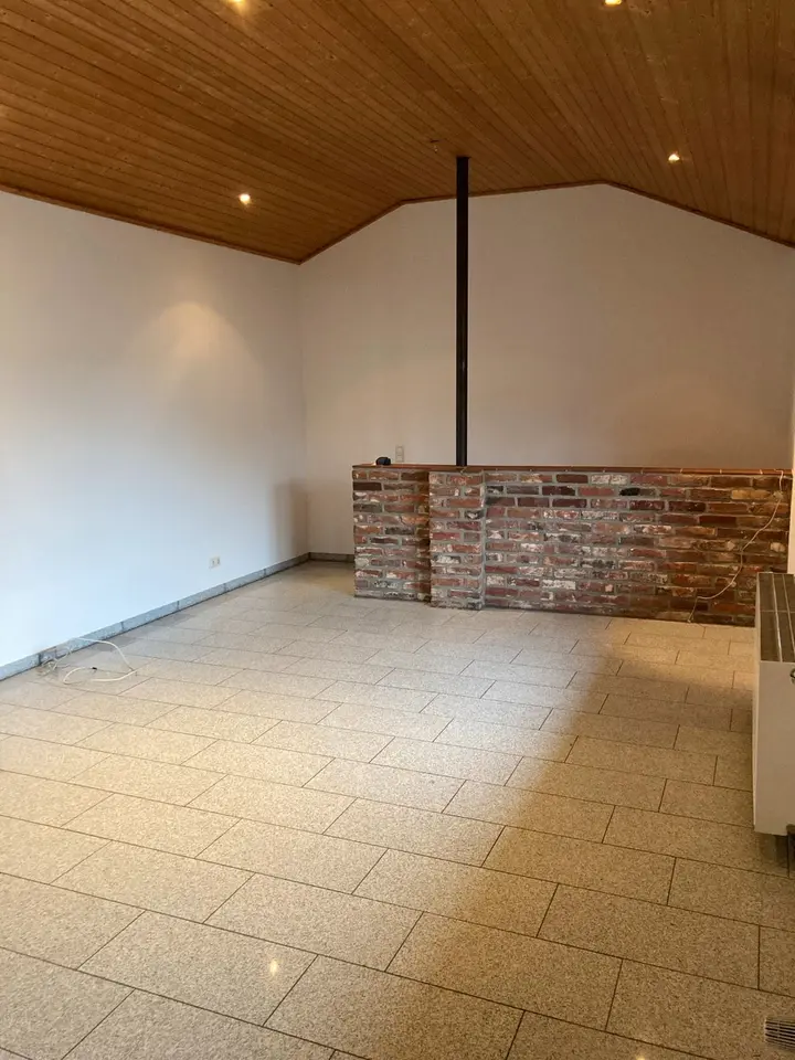 3 Zimmer Wohnung mit 80 m² in Mönchengladbach – Bild 2