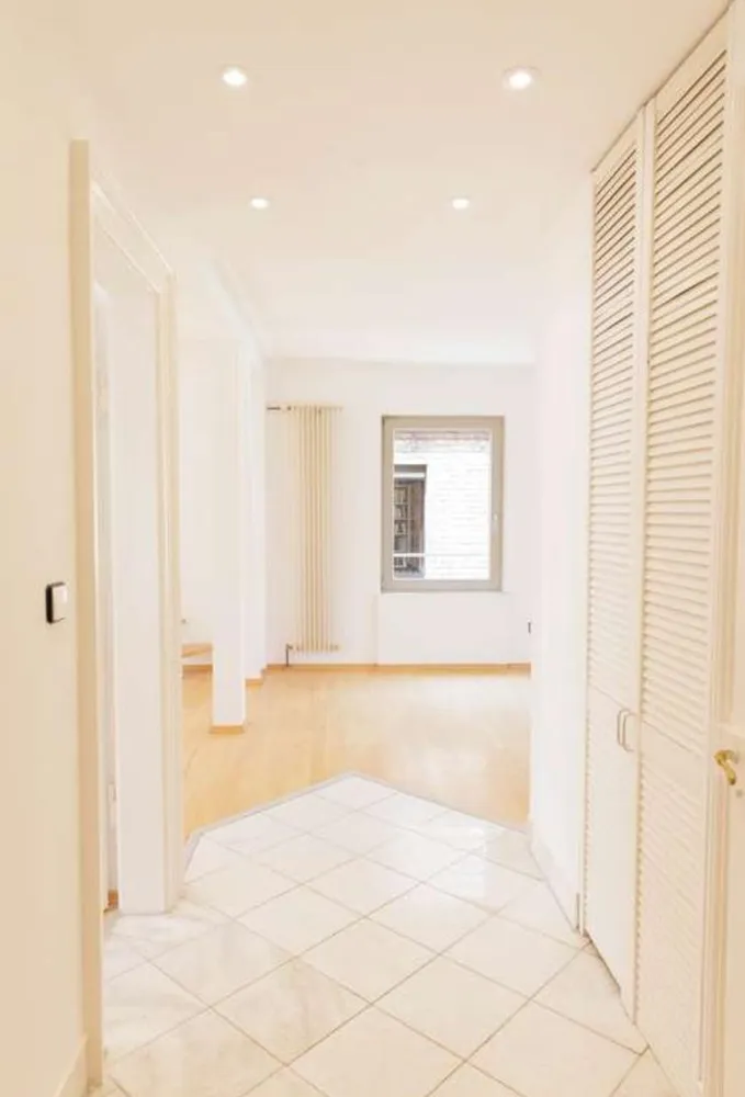 5 Zimmer Wohnung mit 105 m² in Stuttgart – Bild 4