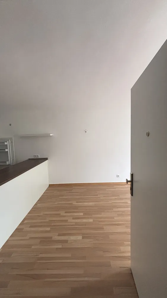 2 Zimmer Wohnung mit 59 m² in Köln – Bild 4