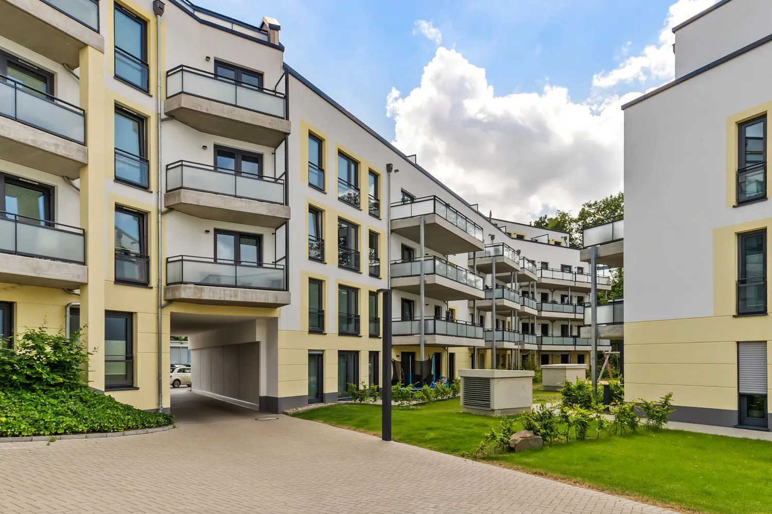 2 Zimmer Wohnung mit 85 m² in Köln – Bild 11