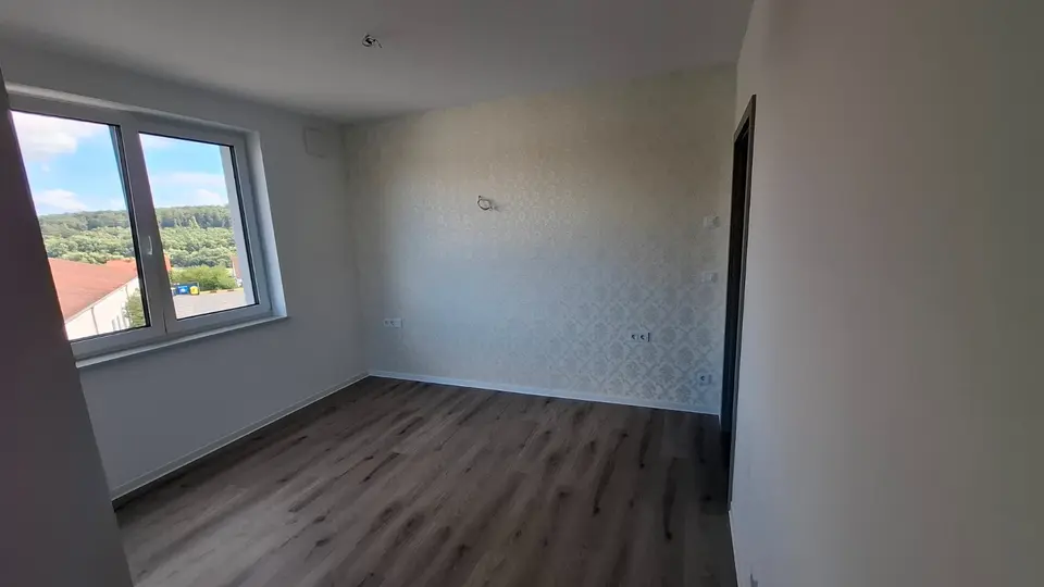 3 Zimmer Wohnung mit 96 m² in Sonneberg – Bild 9