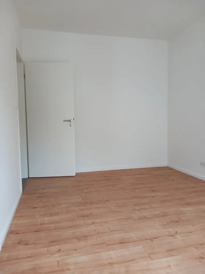 3 Zimmer Wohnung mit 91 m² in Bitterfeld-Wolfen – Bild 6