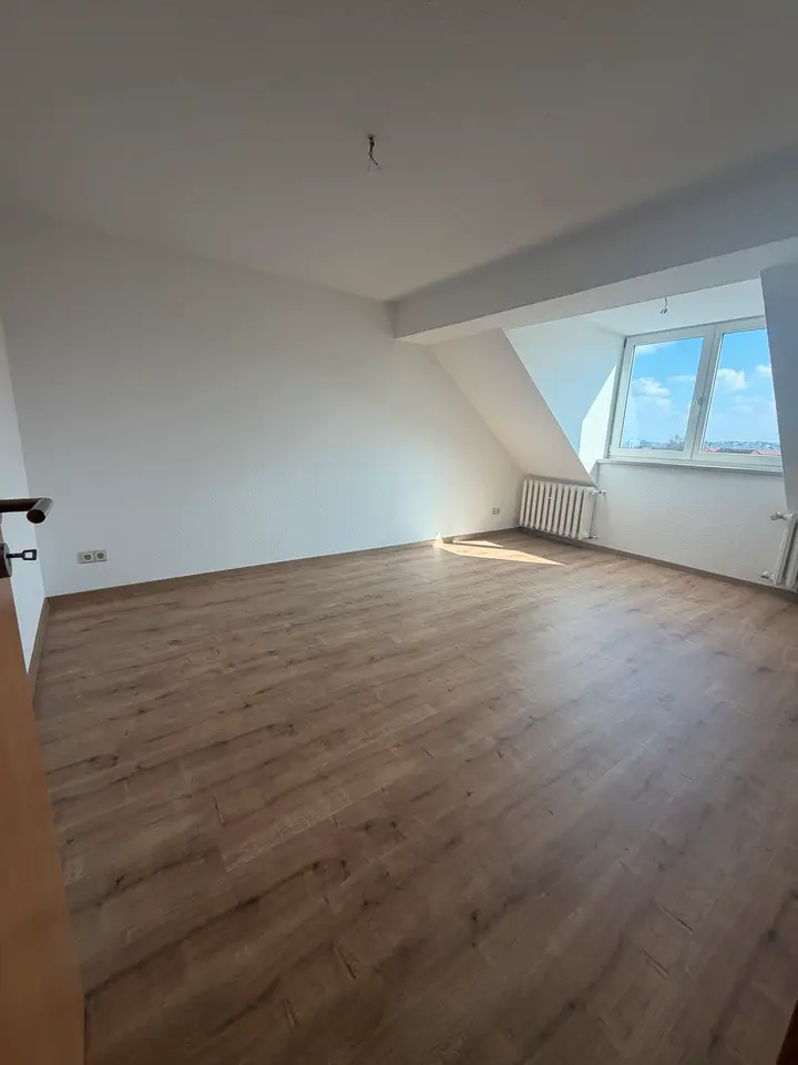 3 Zimmer Wohnung mit 60 m² in Weißenfels – Bild 6