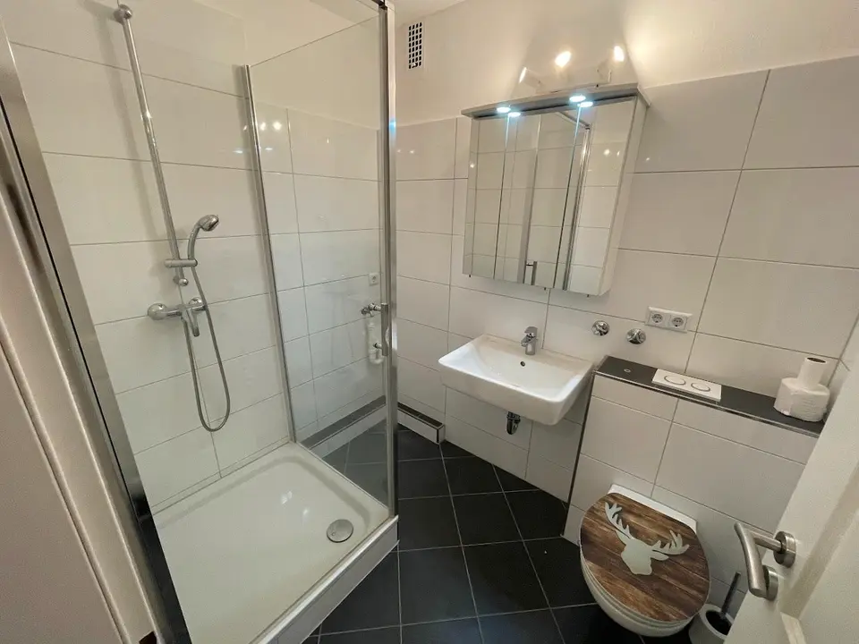 2 Zimmer Wohnung mit 68 m² in Duisburg – Bild 8