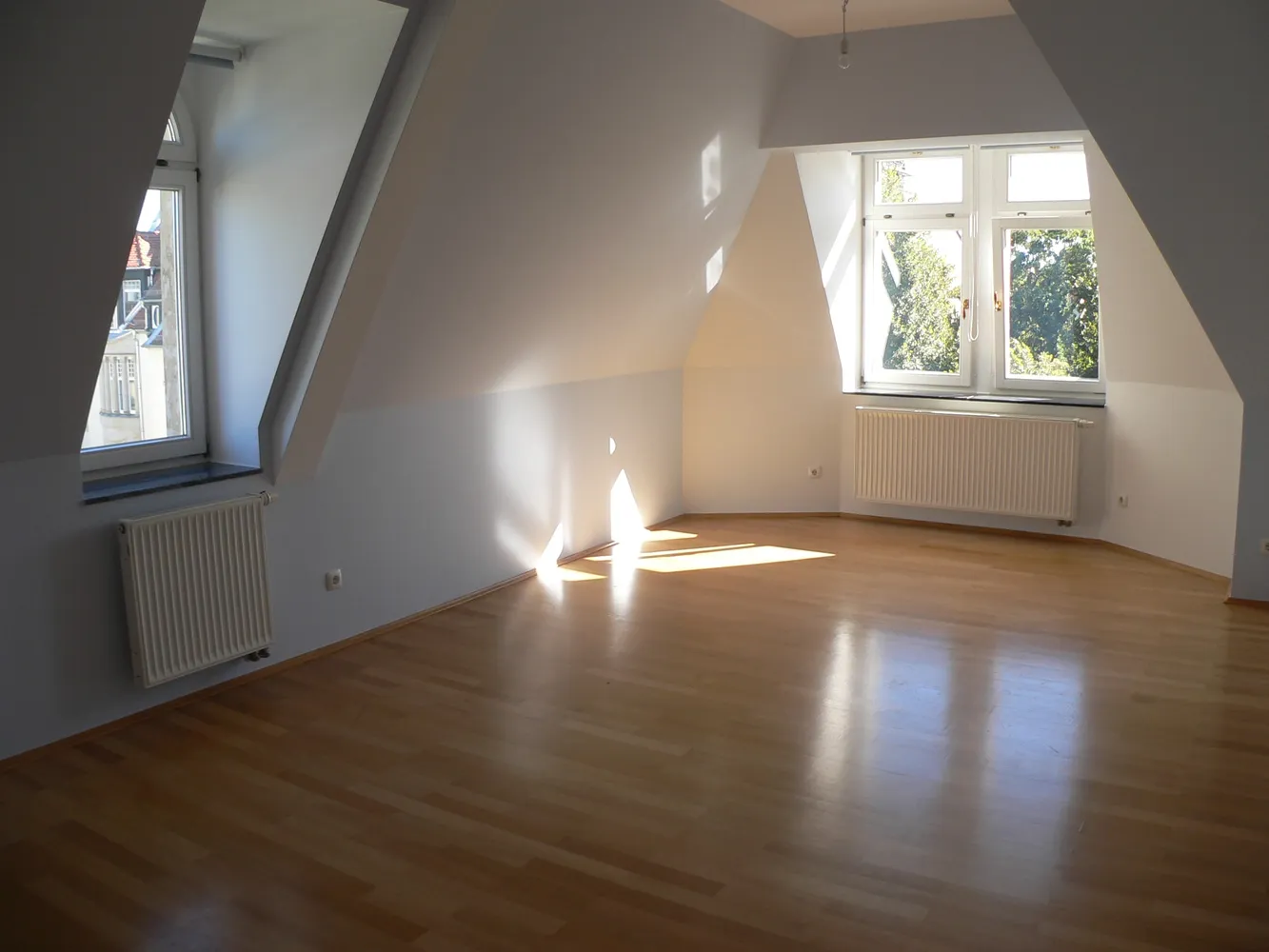 4 Zimmer Wohnung mit 140 m² in Dresden – Bild 7